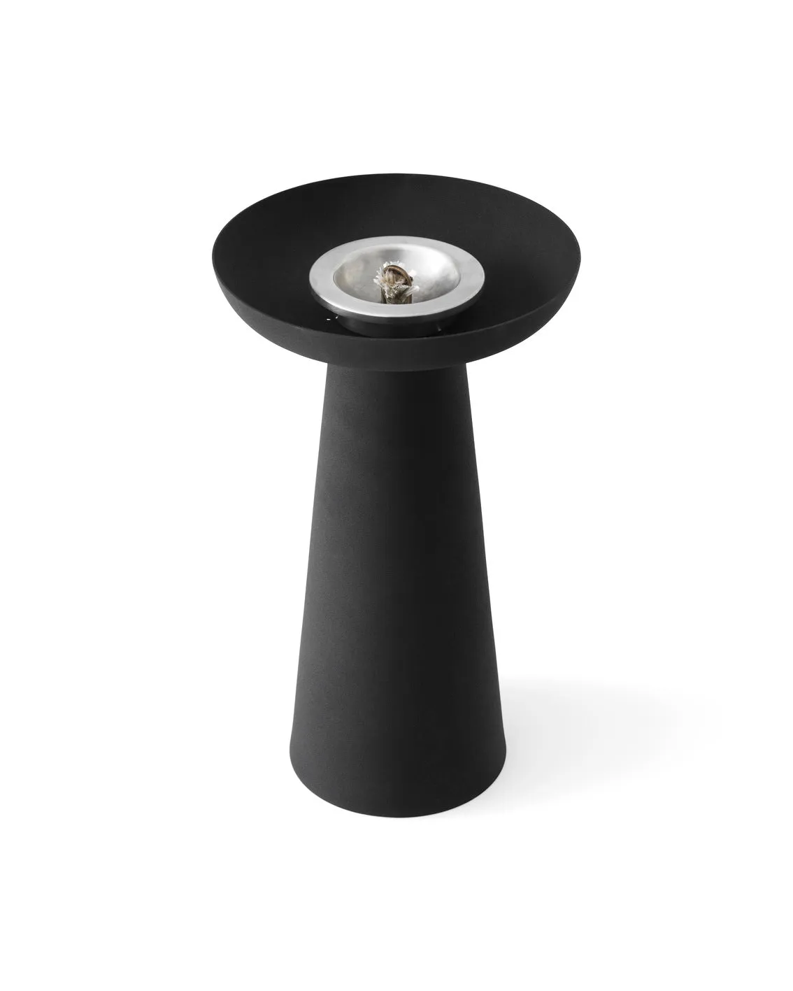 Meira Oil Lantern