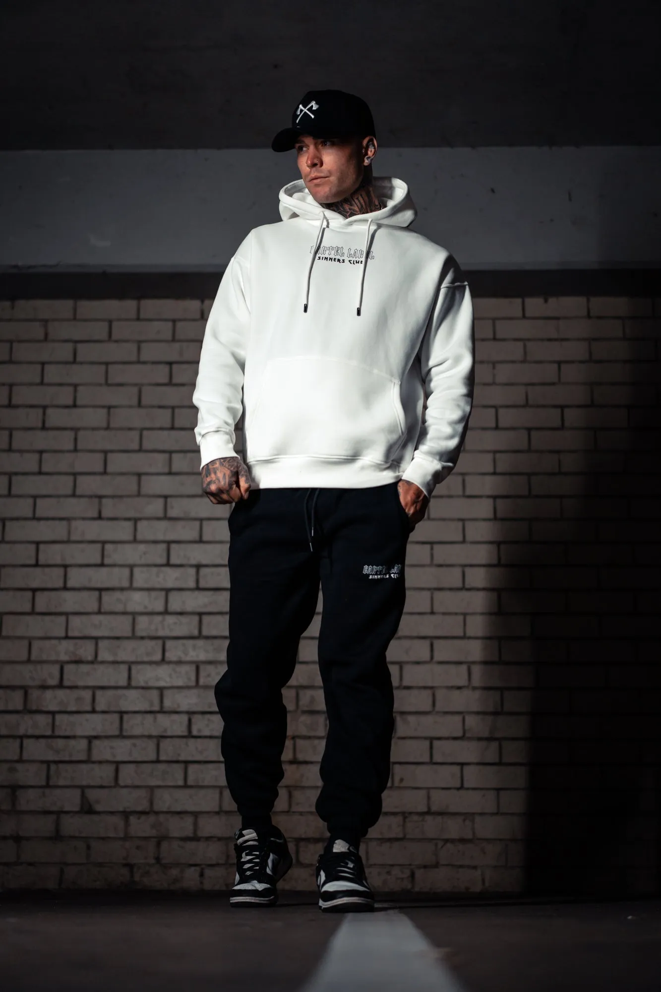 The Sinner Trackpants - Black/White