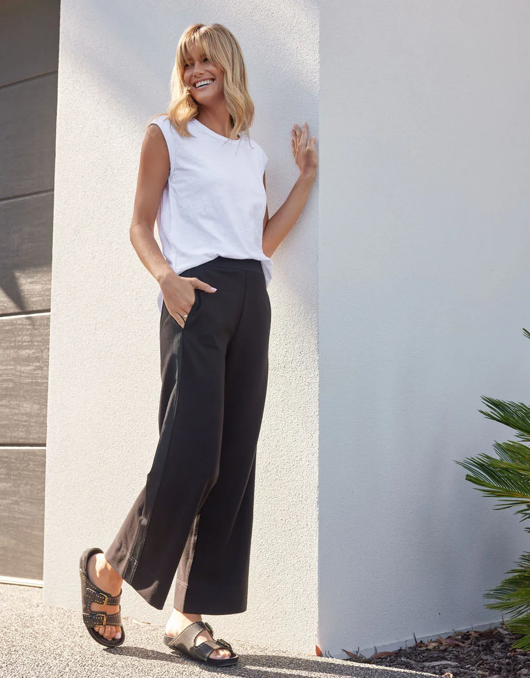 Timeless Spring 7/8 Ponte Pant - Black/Black Stripe